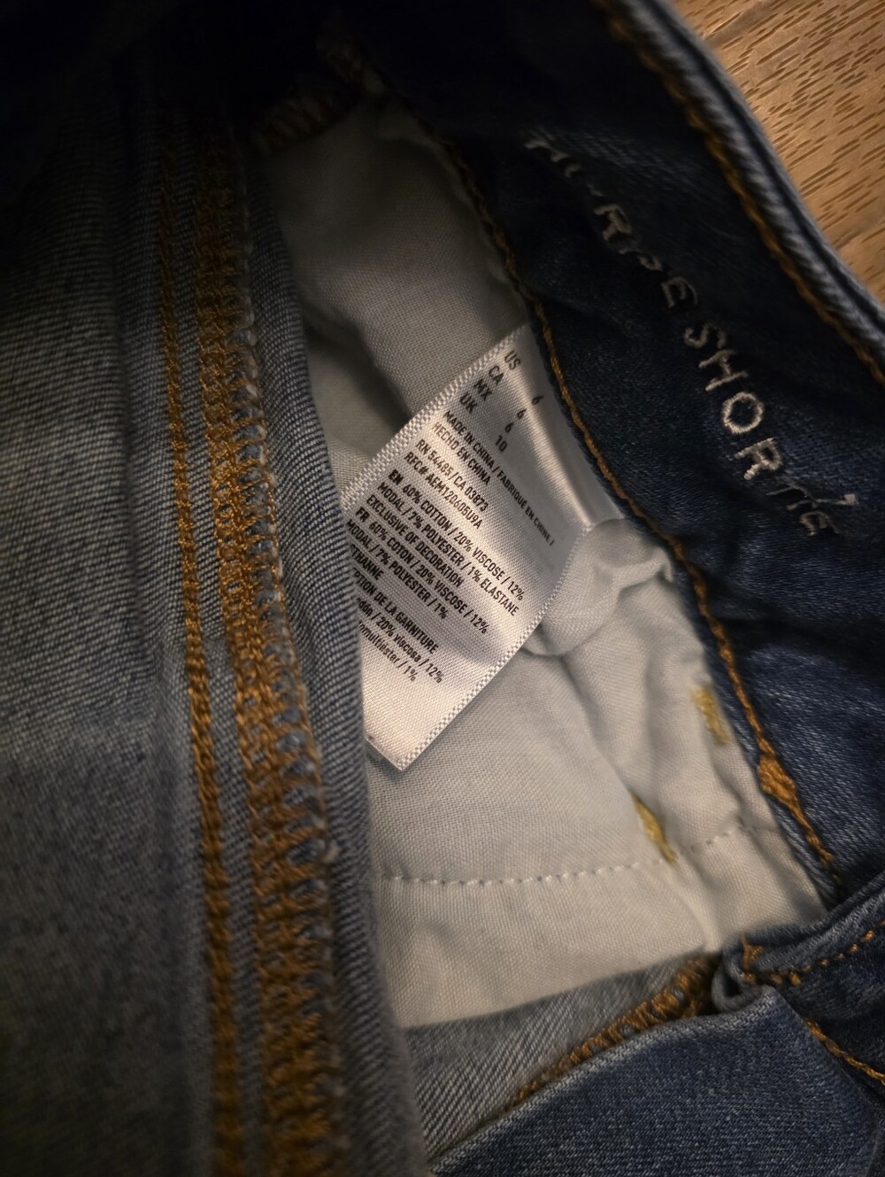 American Eagle Super Stretch Midi Shorts - Picture 6 of 6